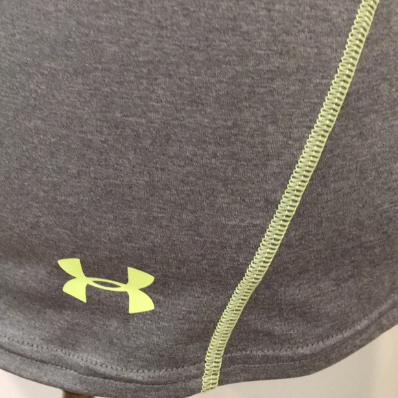 Under Armour Iso-chill tee size xs - Picture 5 of 12